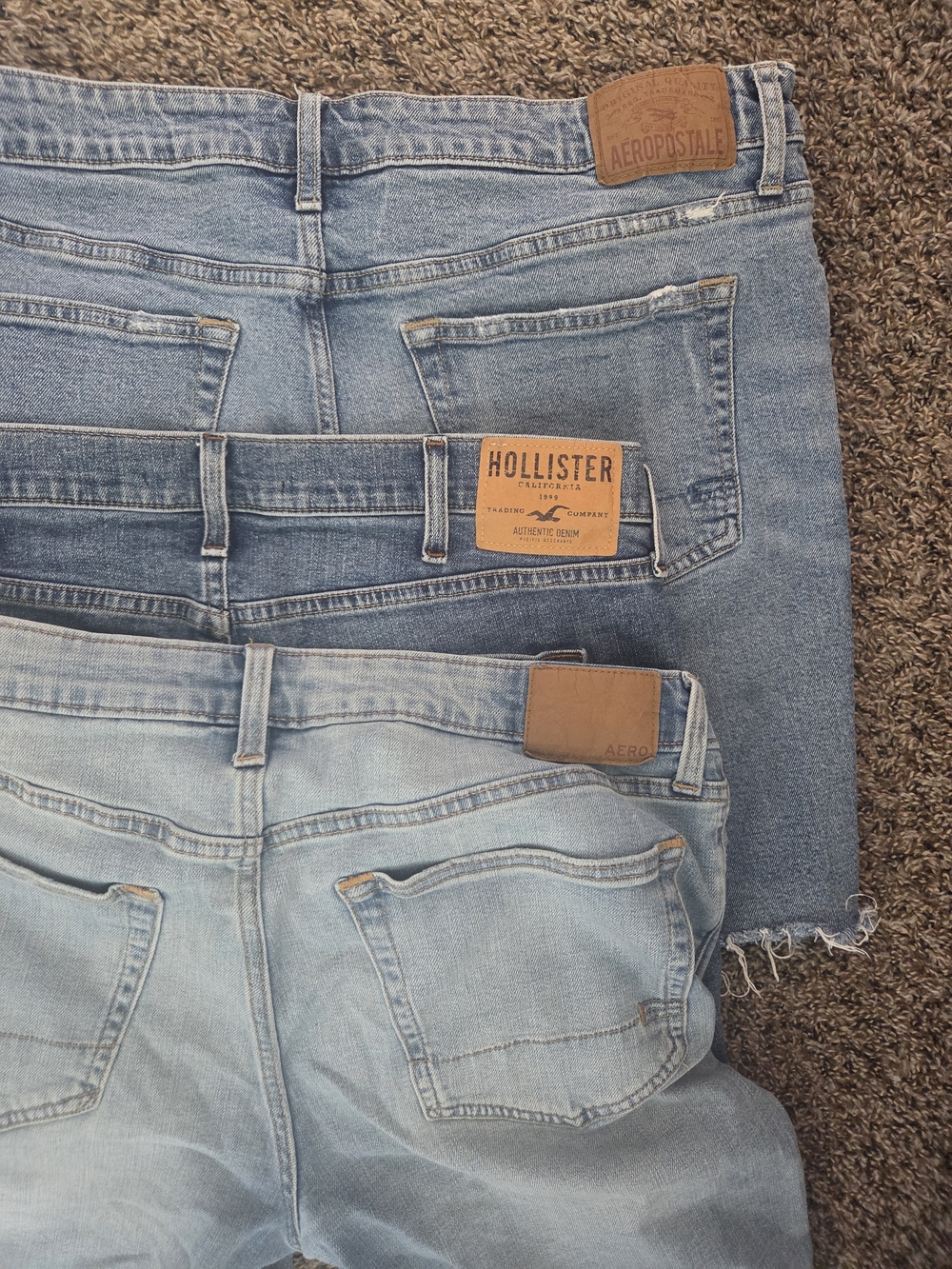 Hollister & Aeropostale Light to Medium Wash Denim Shorts Bundle
